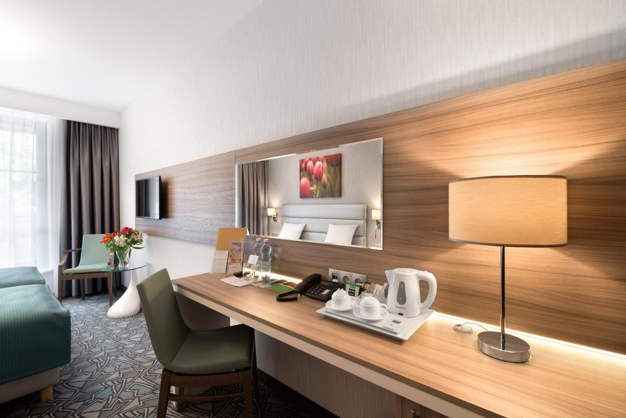 Double Room,434795850:JPEG